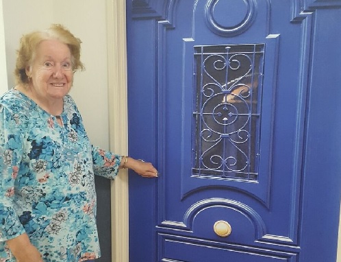 ‘Front Door Project’ To Trigger Memories With Dementia Clients