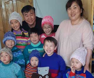 Bethanie Knitting Groups Helping Families in Mongolia