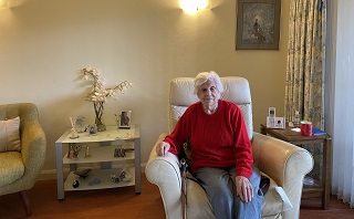 Uniting Chapman Close Resident Celebrates 100th Birthday