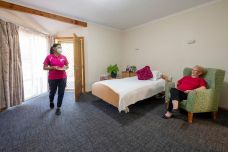 Residential_Care_JohnPaulII_Southern_Cross_Care_resident-room_DSC0950